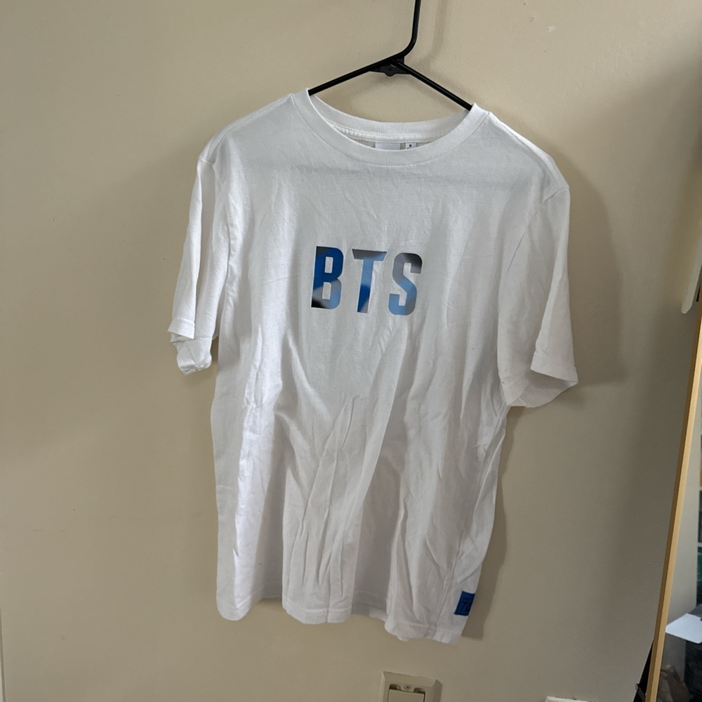 White BTS MOTS Tour Tee